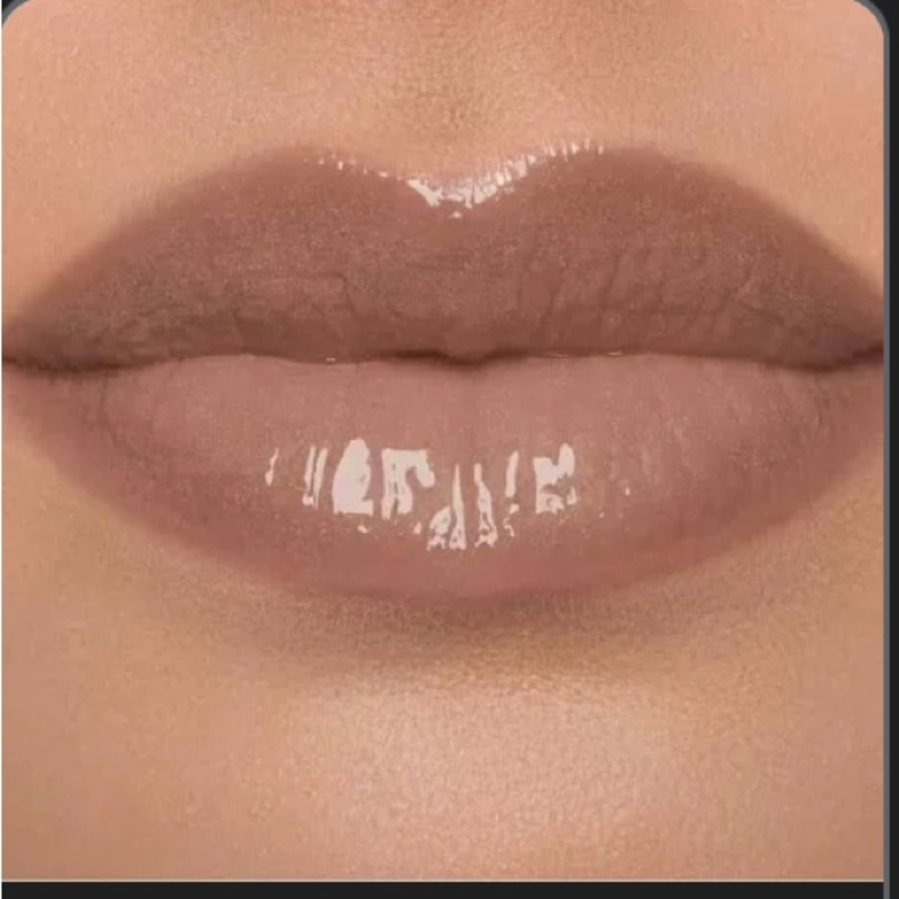 Morphe BOO THING Nude Glossy Lipstick